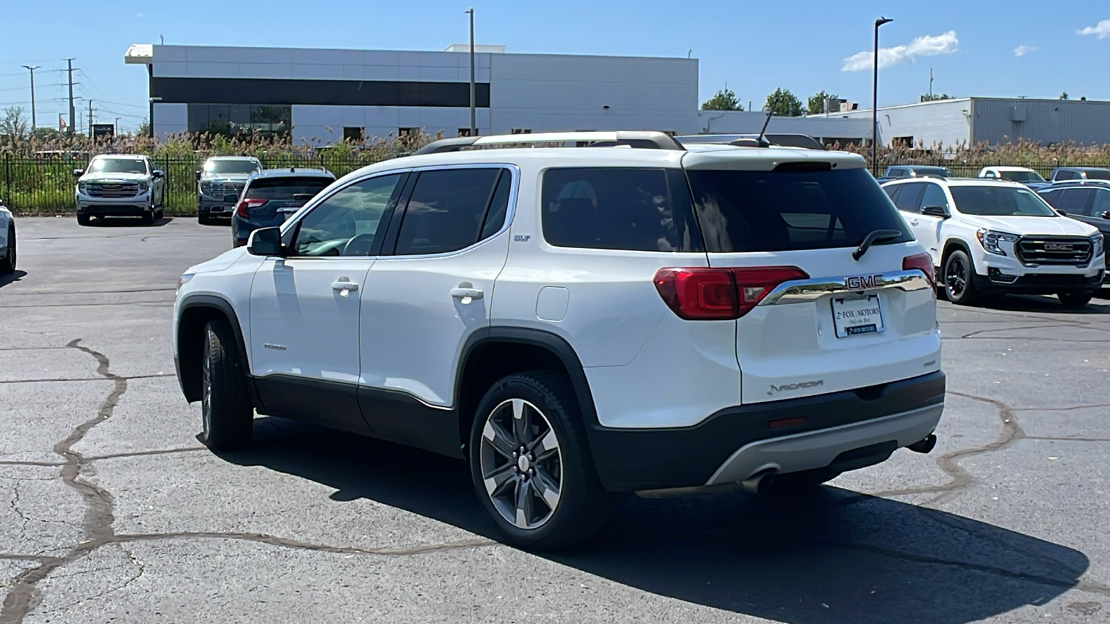 2017 GMC Acadia SLT-2 4