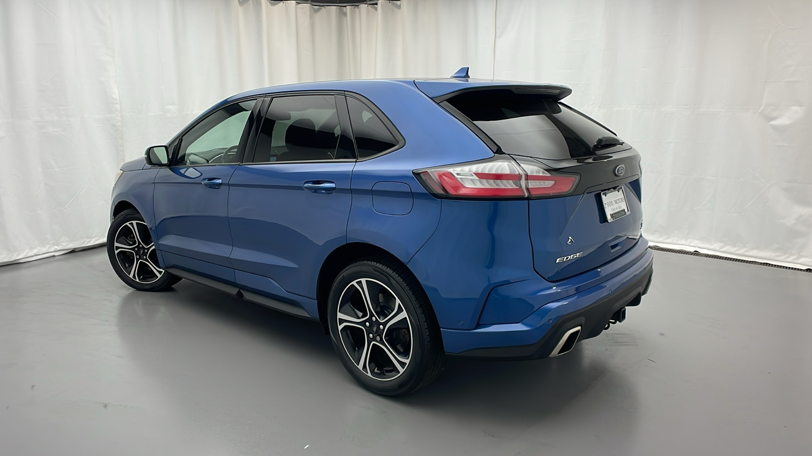 2019 Ford Edge ST 38