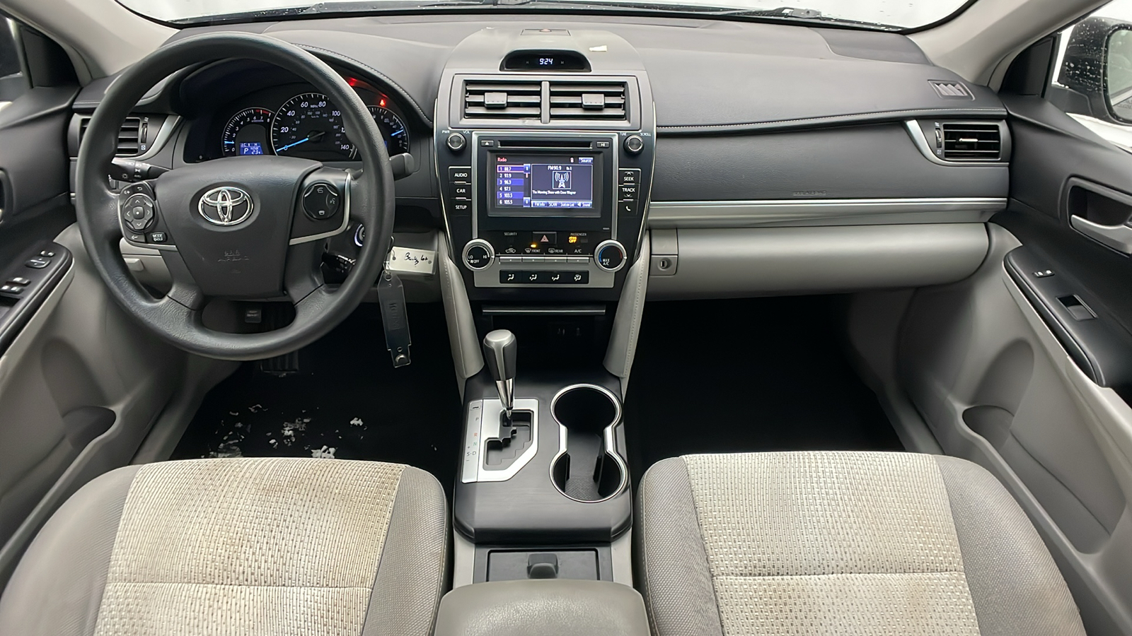 2014 Toyota Camry L 6