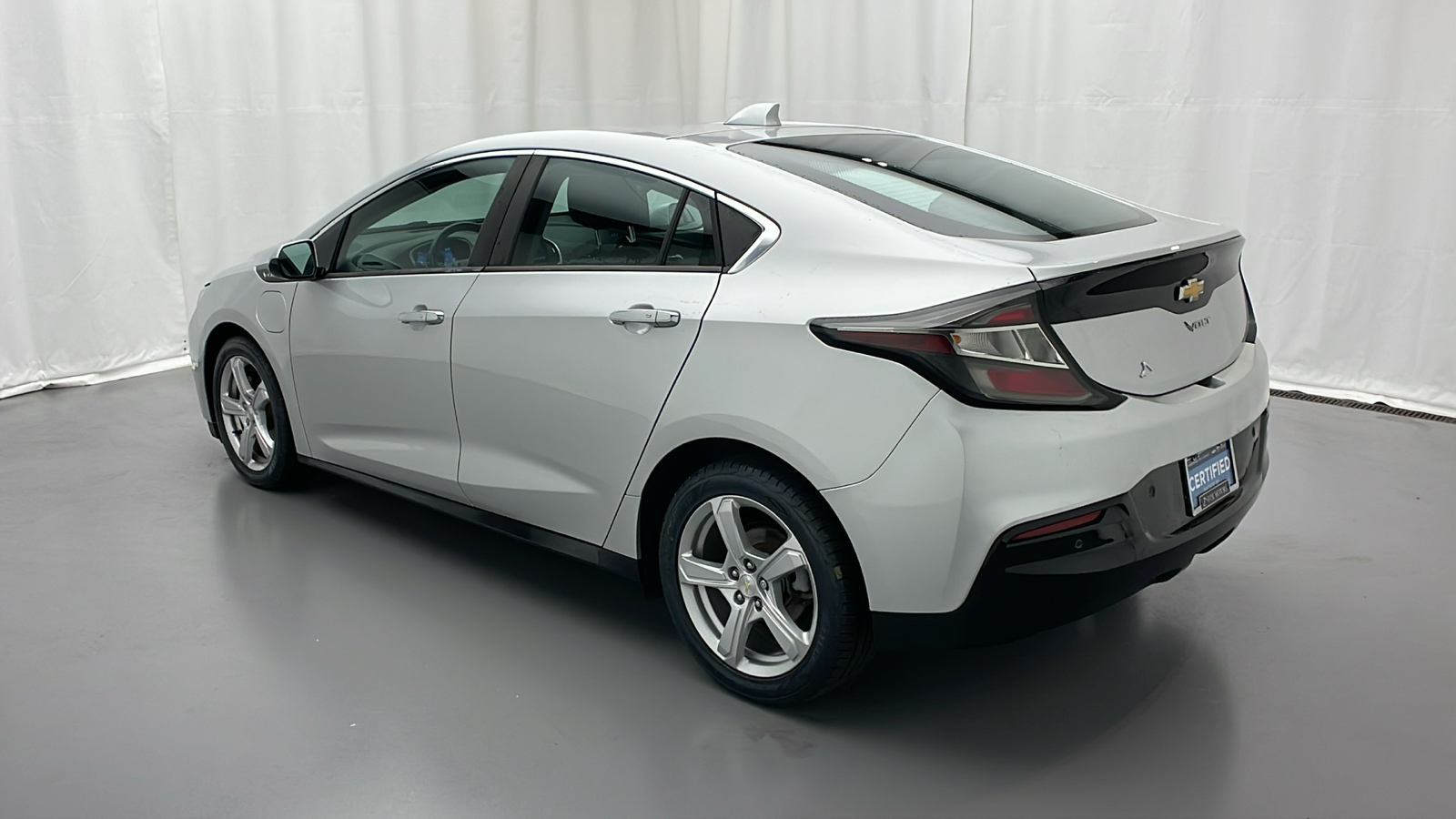 2019 Chevrolet Volt LT 4