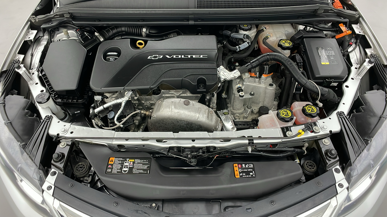 2019 Chevrolet Volt LT 38