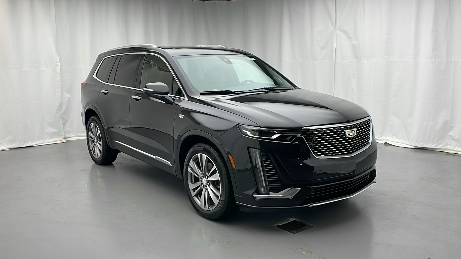 2020 Cadillac XT6 Premium Luxury 2