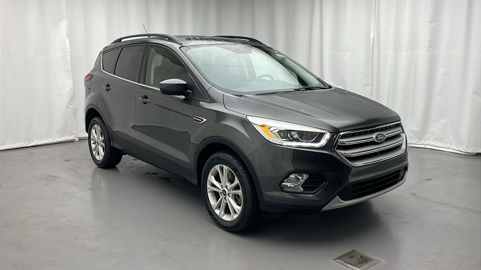 2019 Ford Escape SEL 2