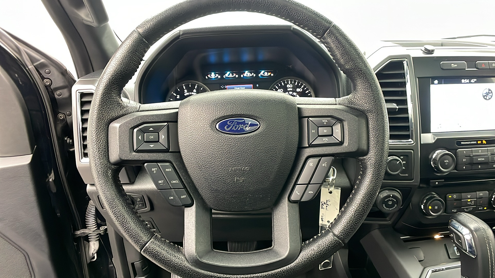 2016 Ford F-150 XLT 13