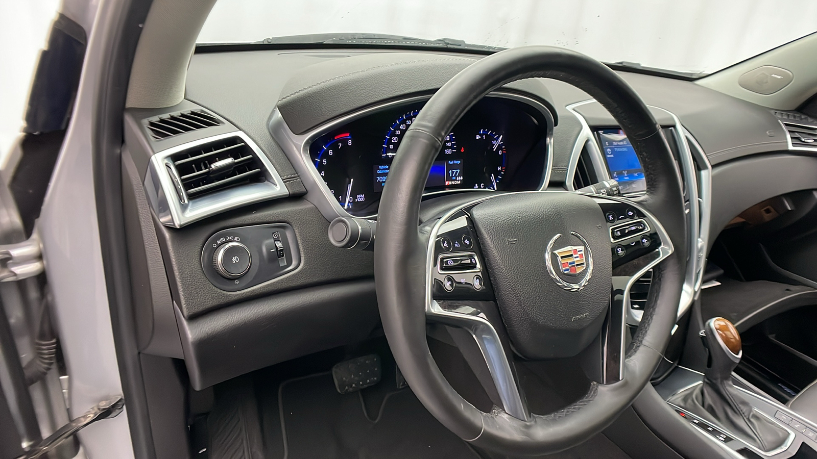 2016 Cadillac SRX Premium 12