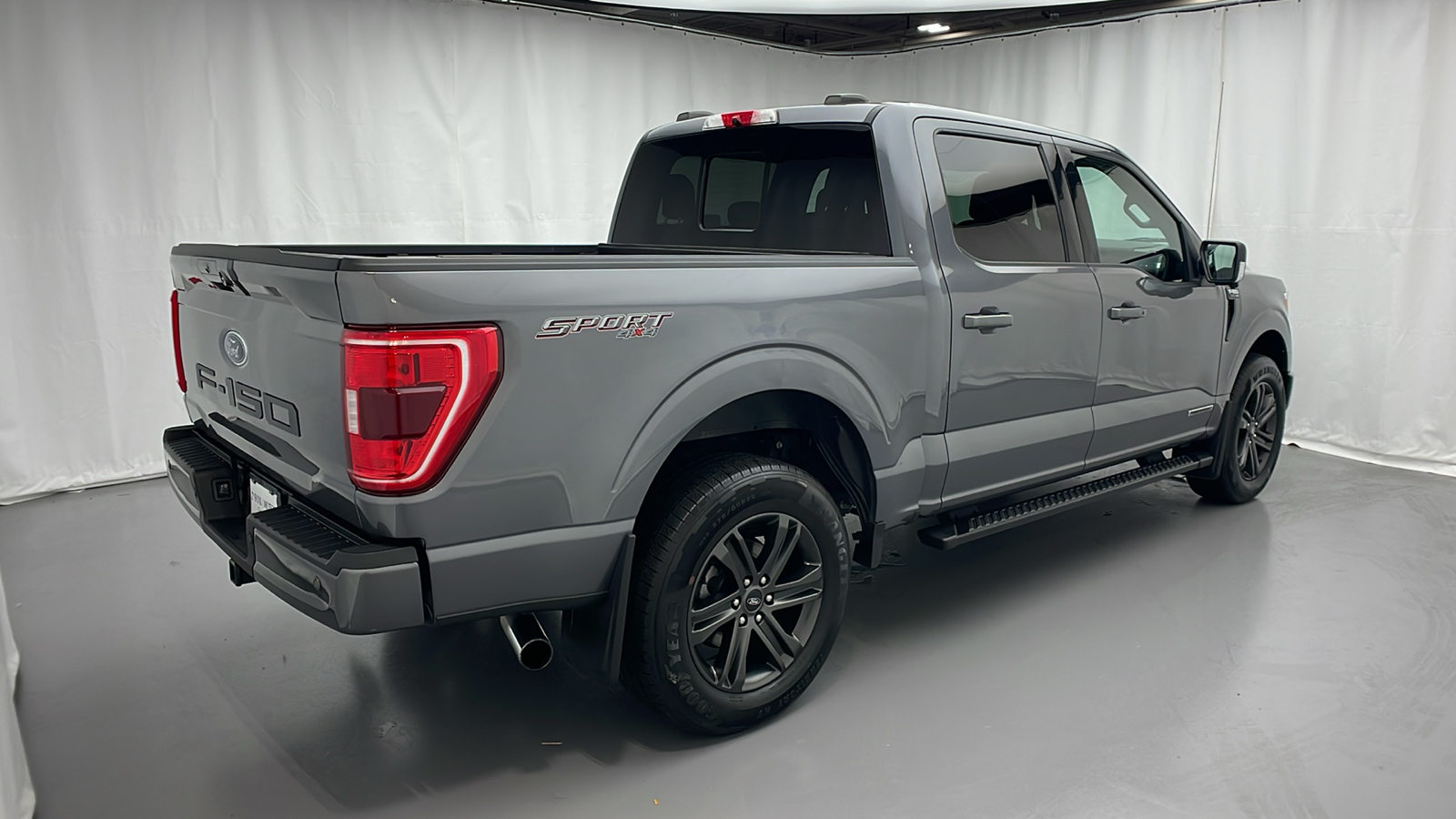 2021 Ford F-150 XLT 3