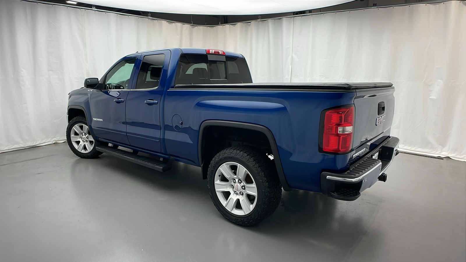 2016 GMC Sierra 1500 SLE 29