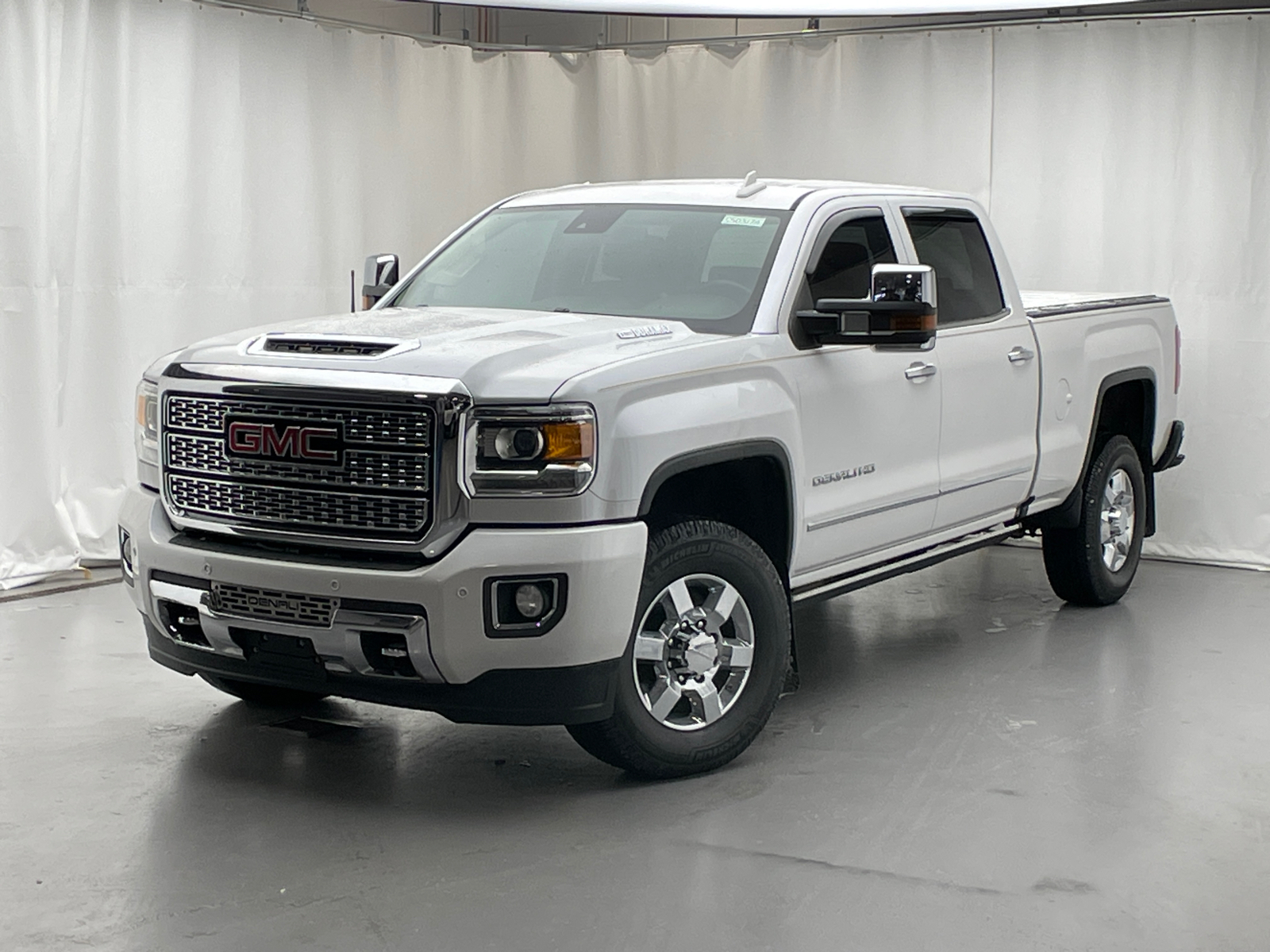 2019 GMC Sierra 3500HD Denali 1