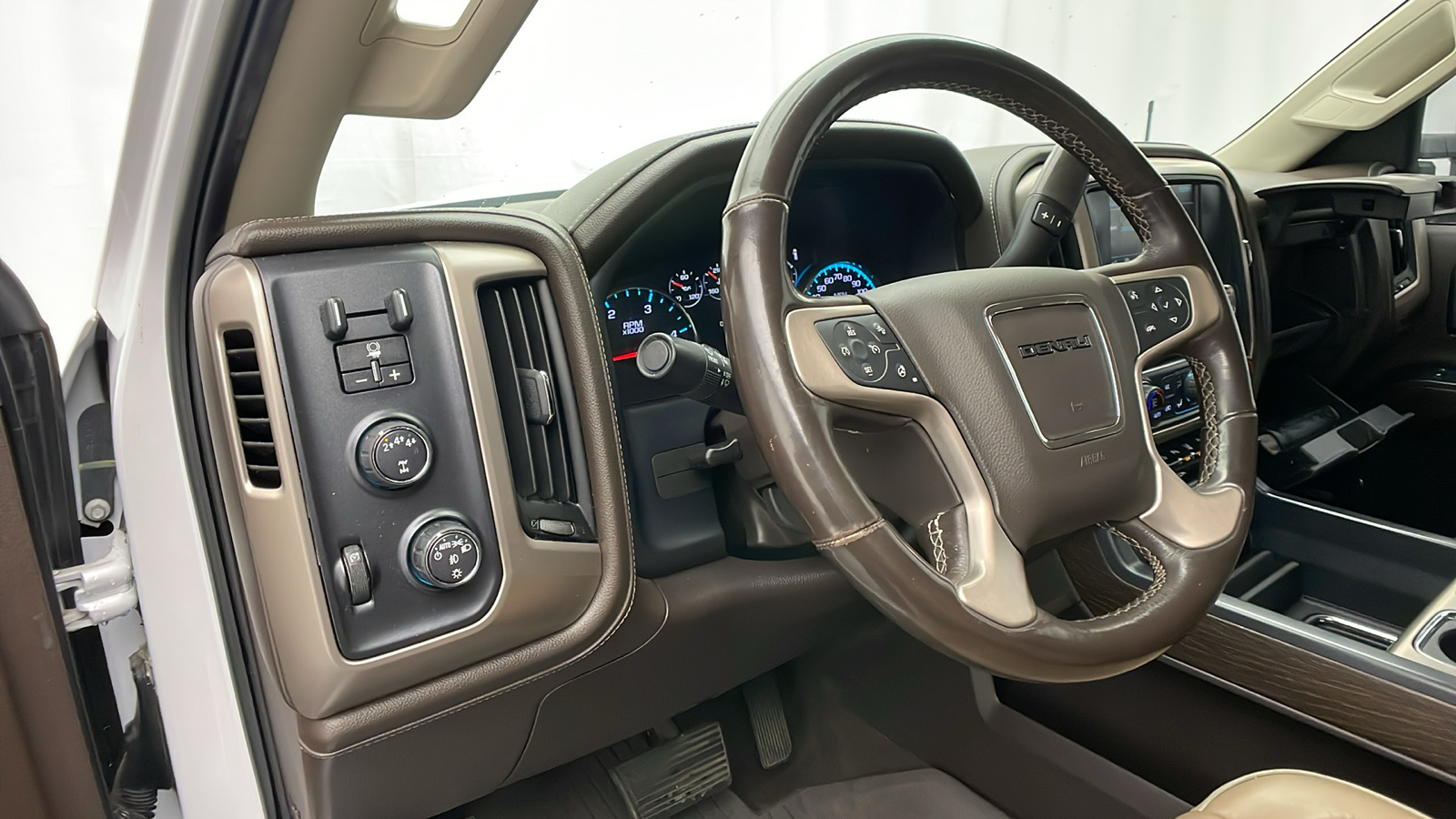 2019 GMC Sierra 3500HD Denali 12