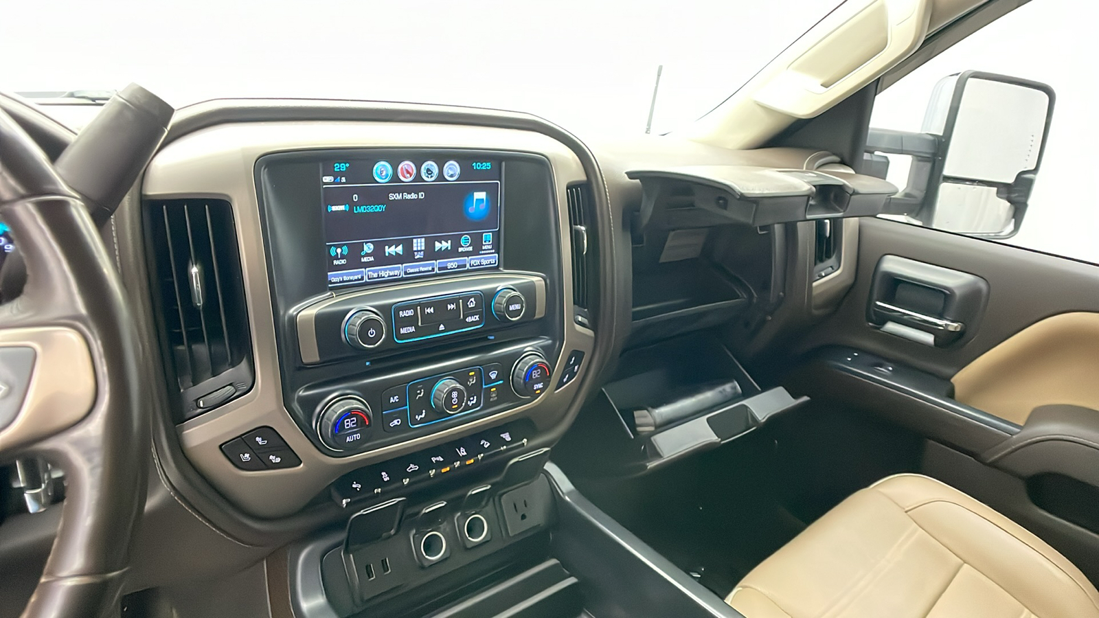 2019 GMC Sierra 3500HD Denali 18