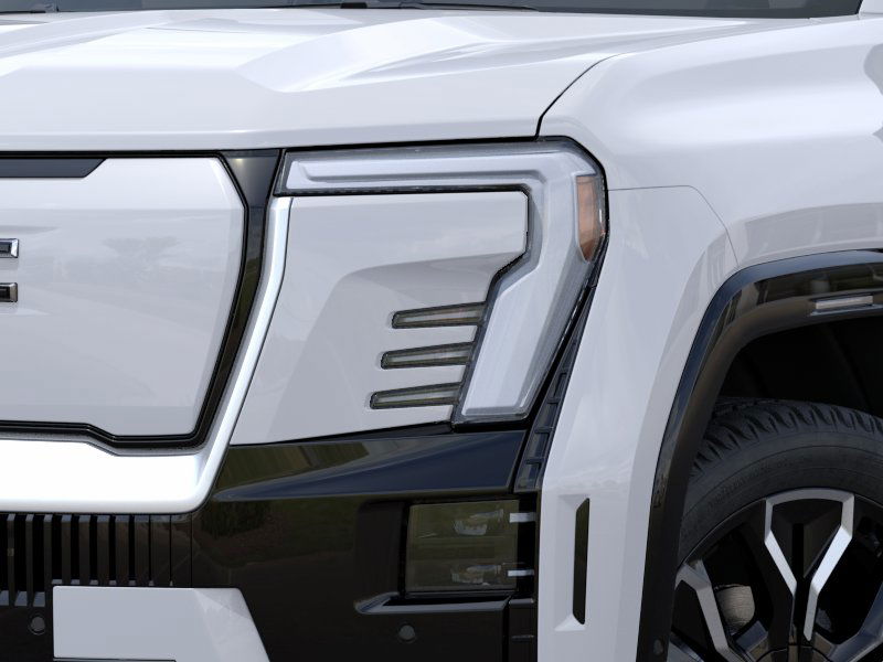 2025 GMC Sierra EV Denali 10