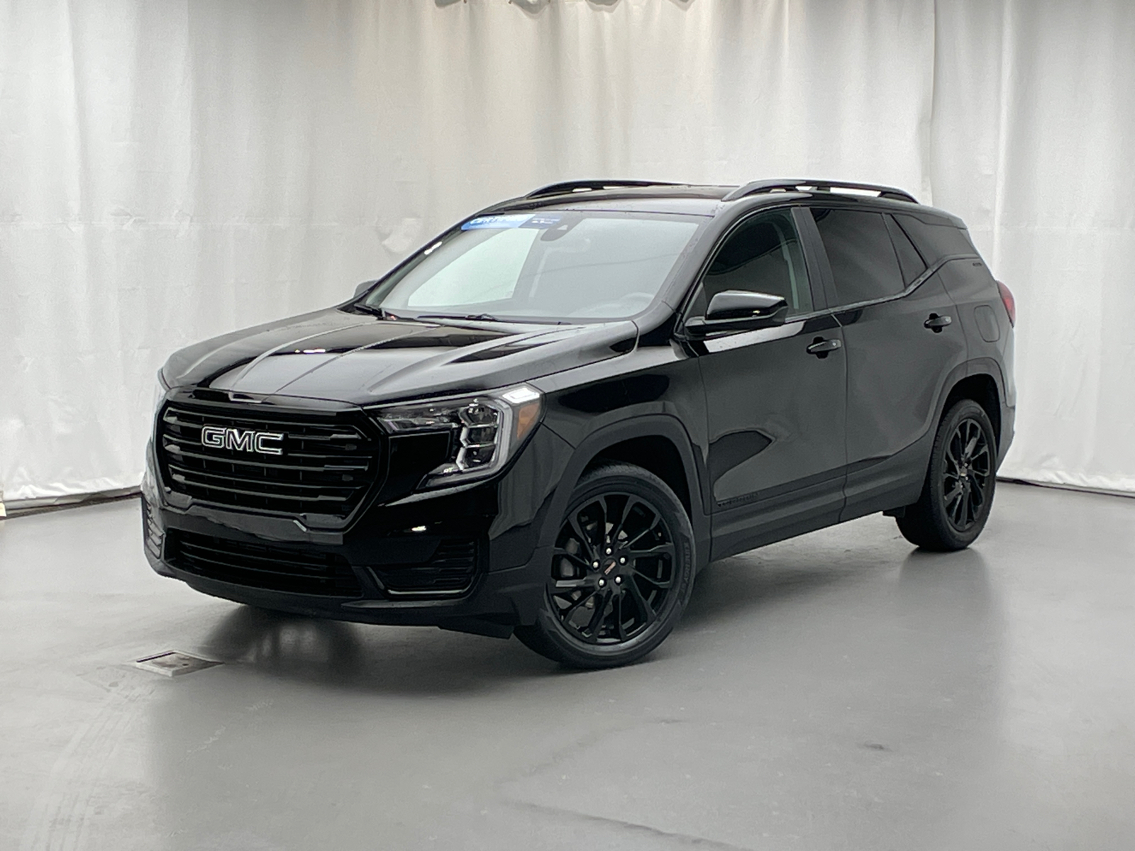 2023 GMC Terrain SLE 1