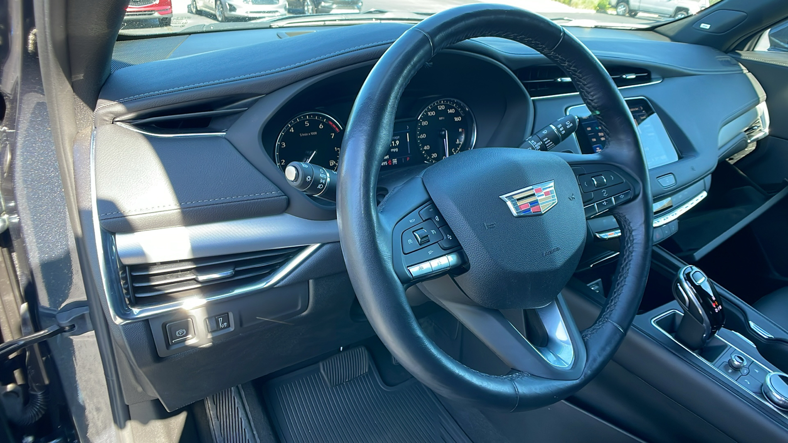 2021 Cadillac XT4 Premium Luxury 13
