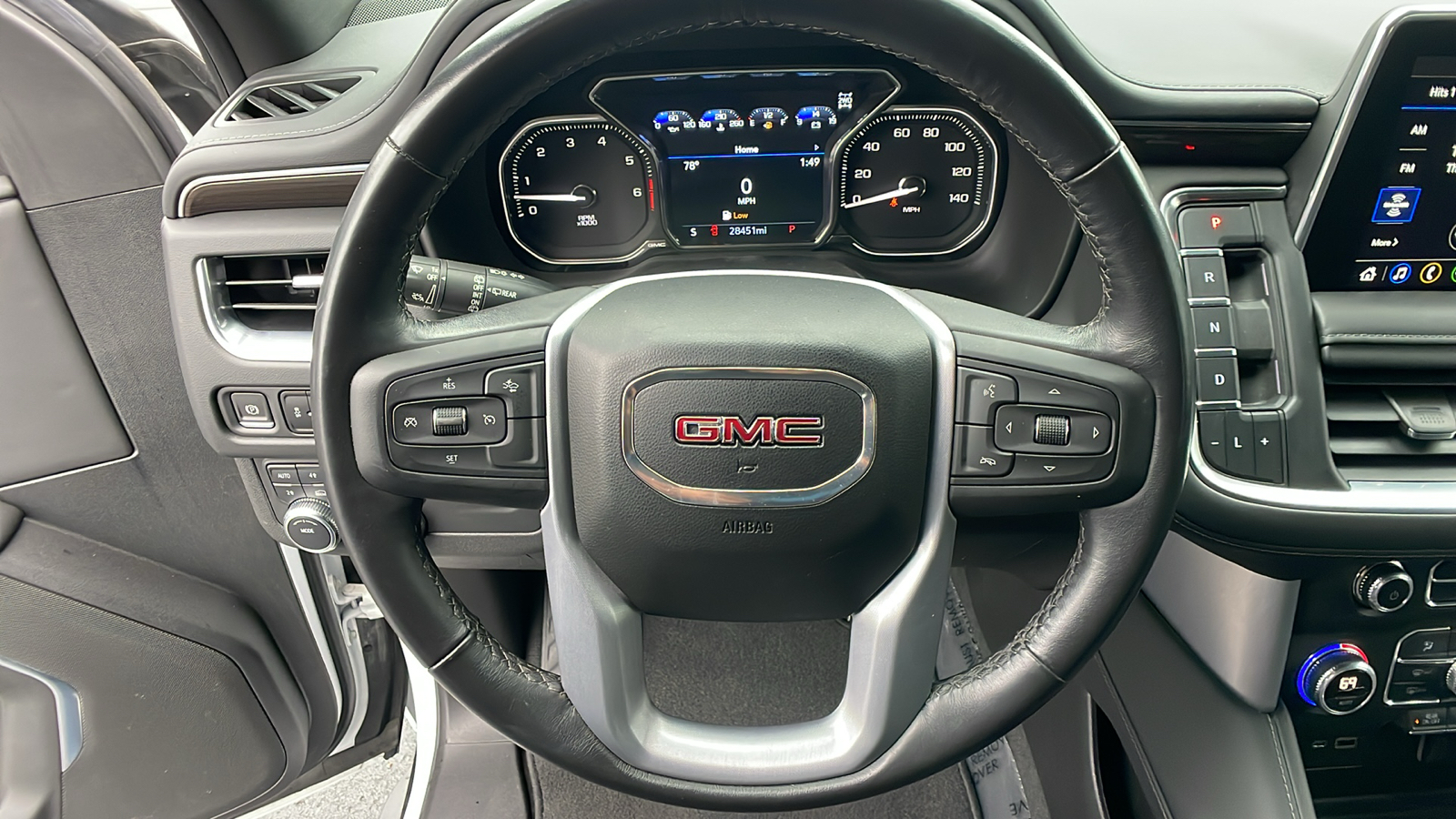 2021 GMC Yukon SLE 14