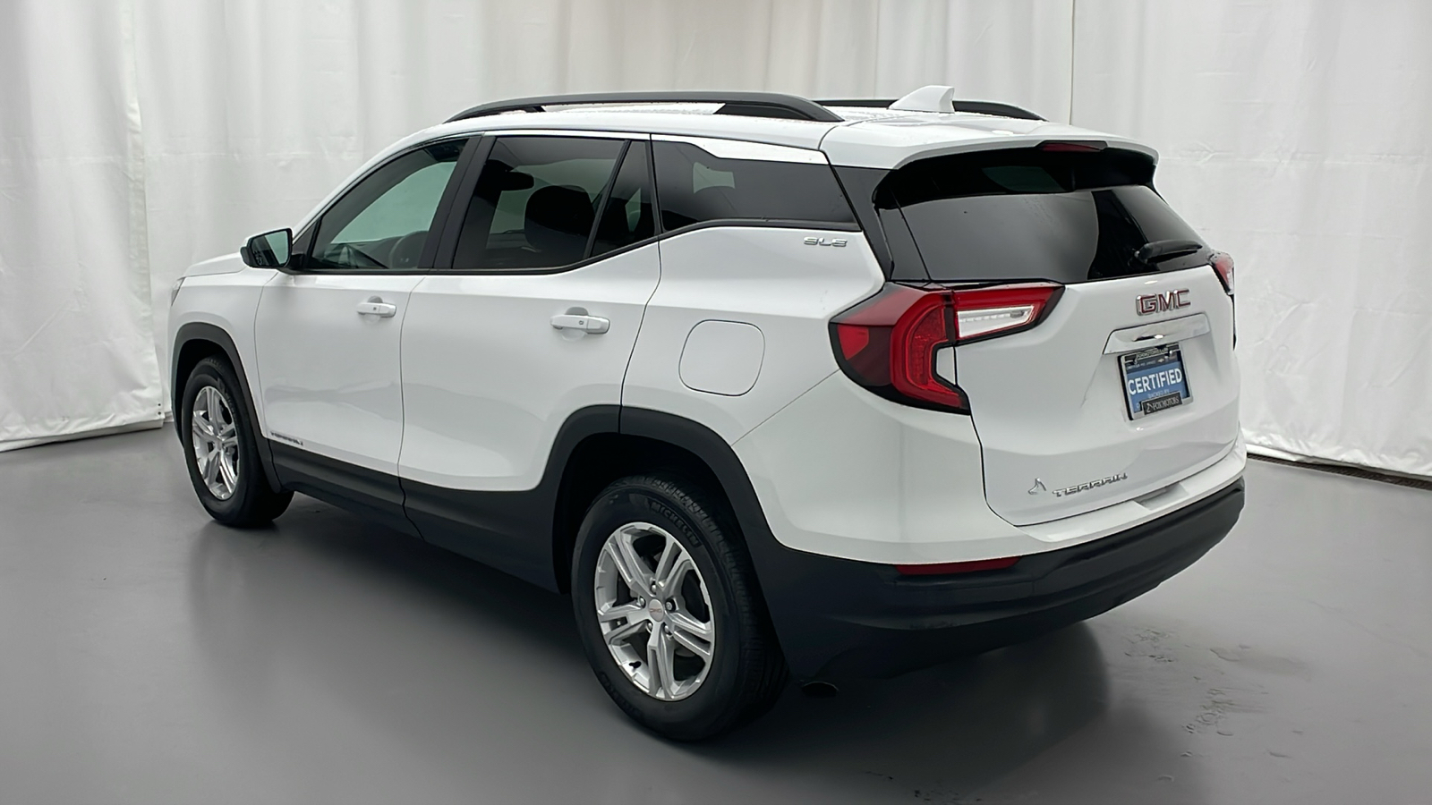 2024 GMC Terrain SLE 4