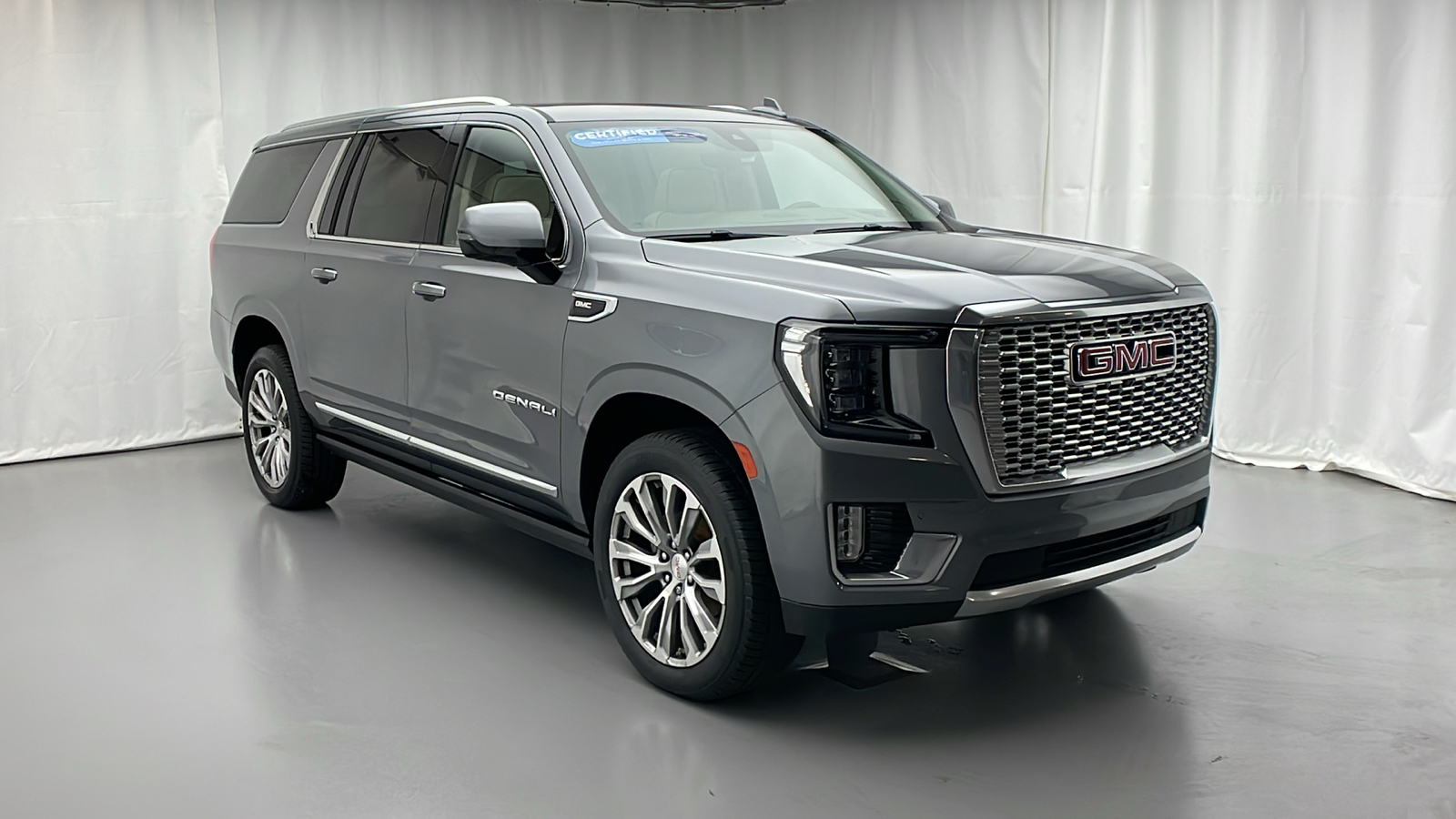 2021 GMC Yukon XL Denali 2