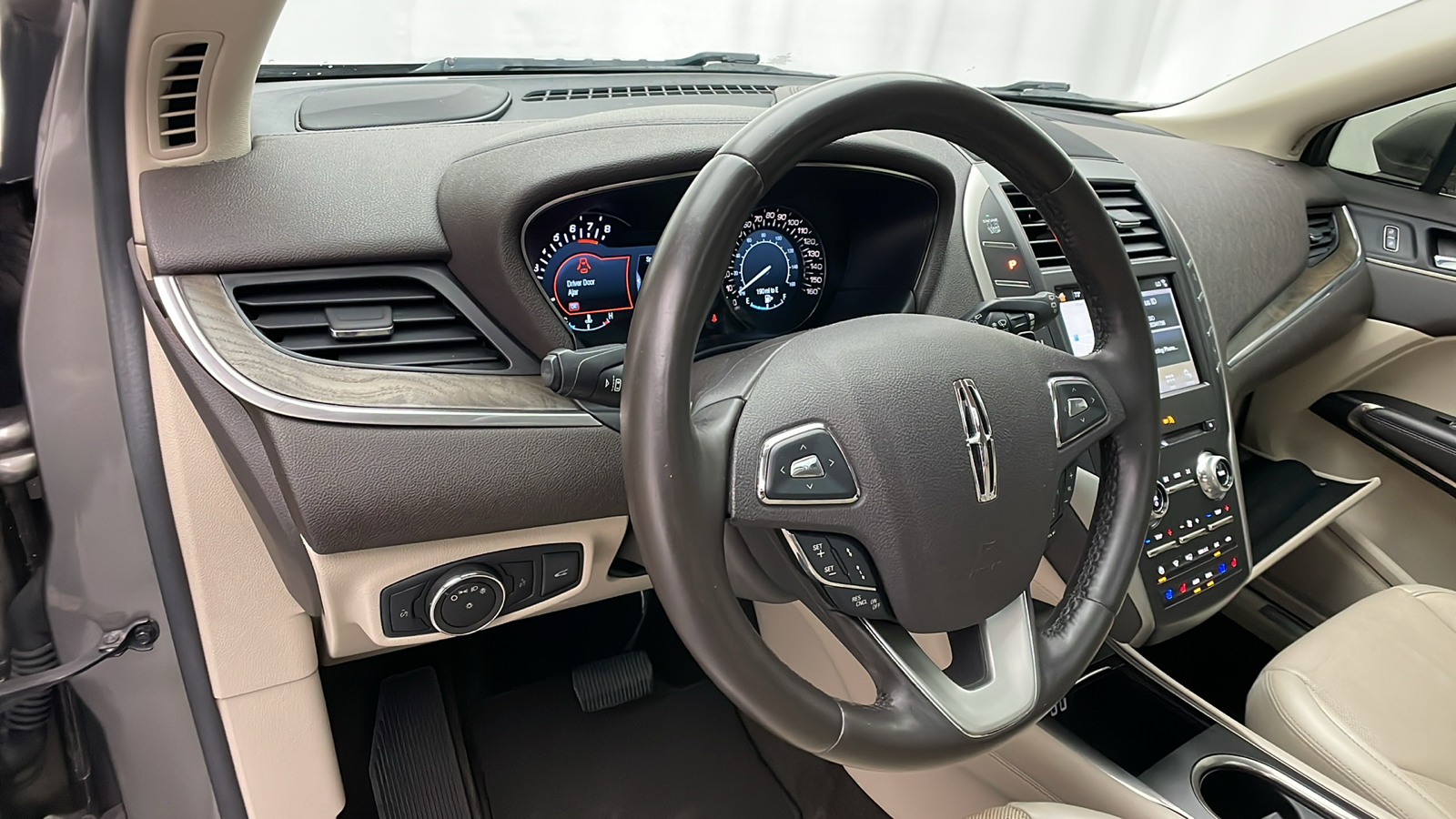 2017 Lincoln MKC Reserve 11