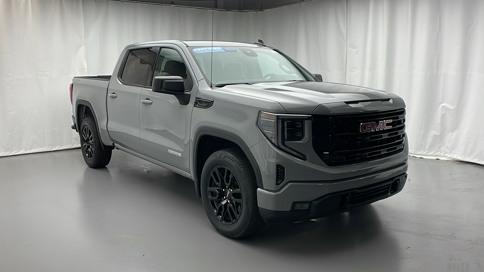 2024 GMC Sierra 1500 Elevation 2