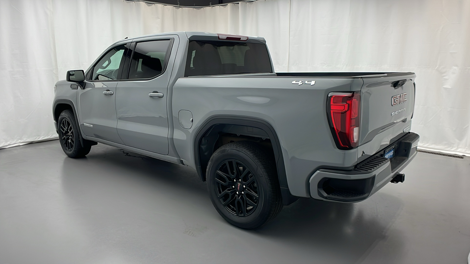 2024 GMC Sierra 1500 Elevation 4