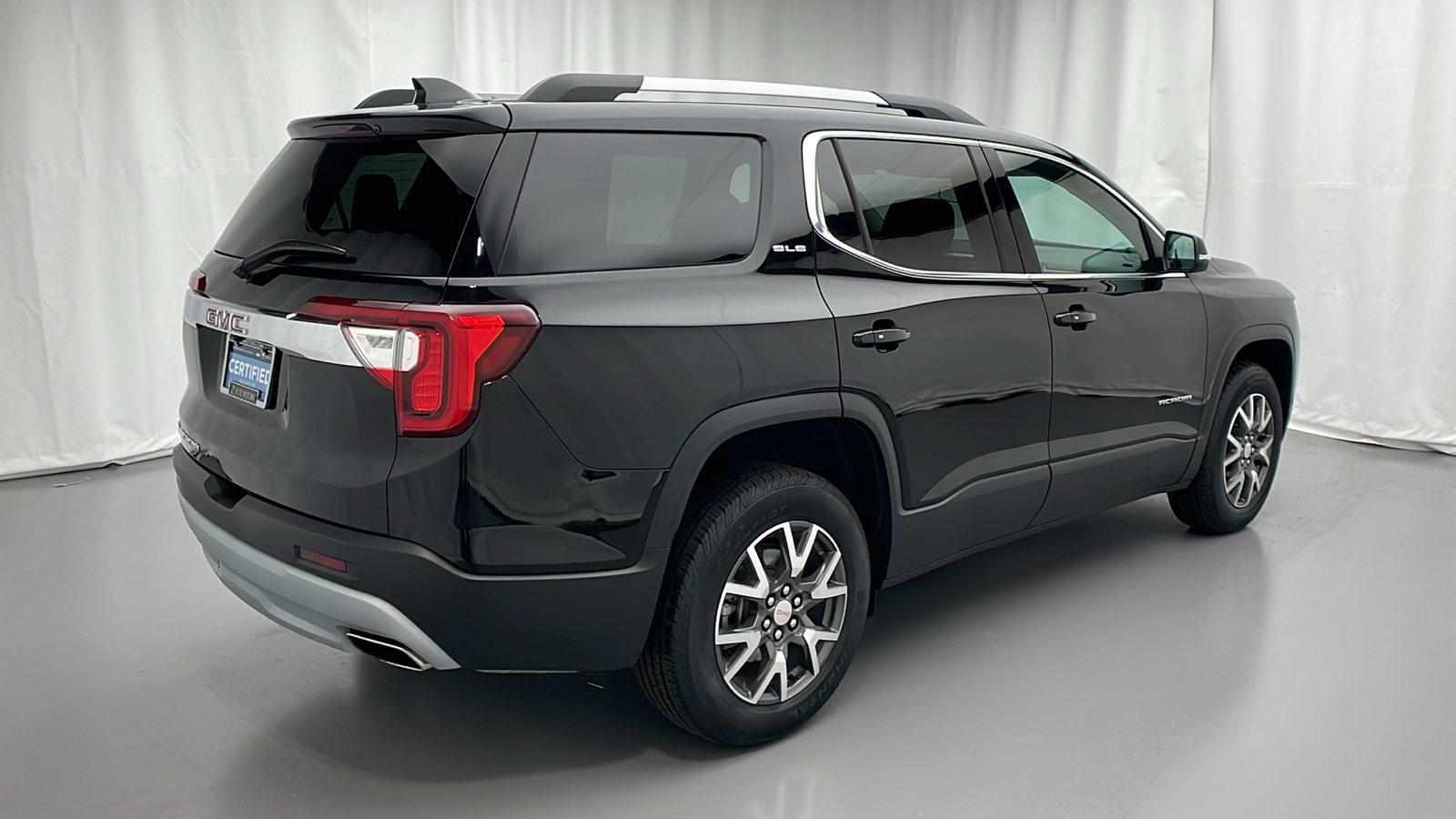 2023 GMC Acadia SLE 3