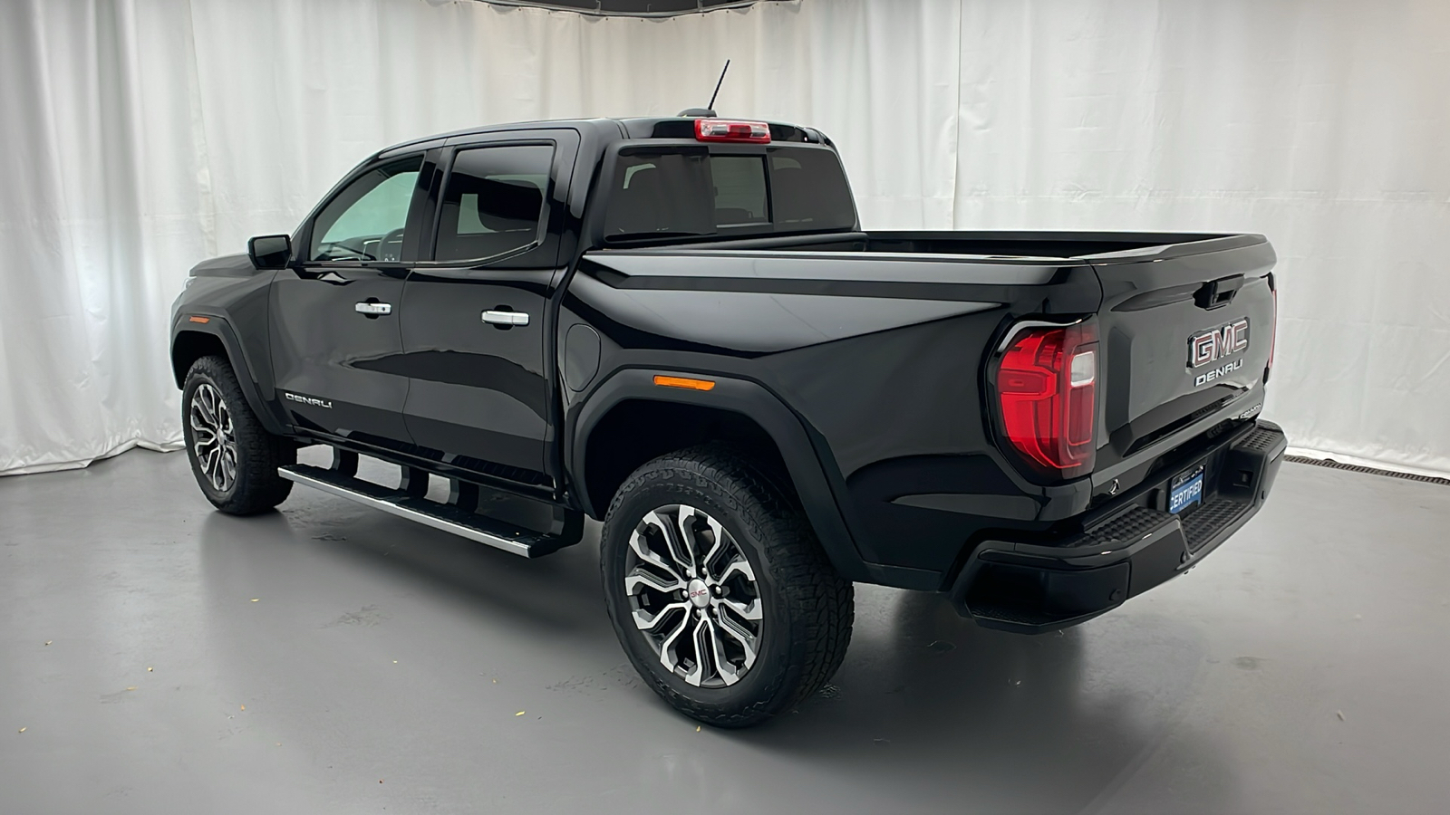 2023 GMC Canyon Denali 4