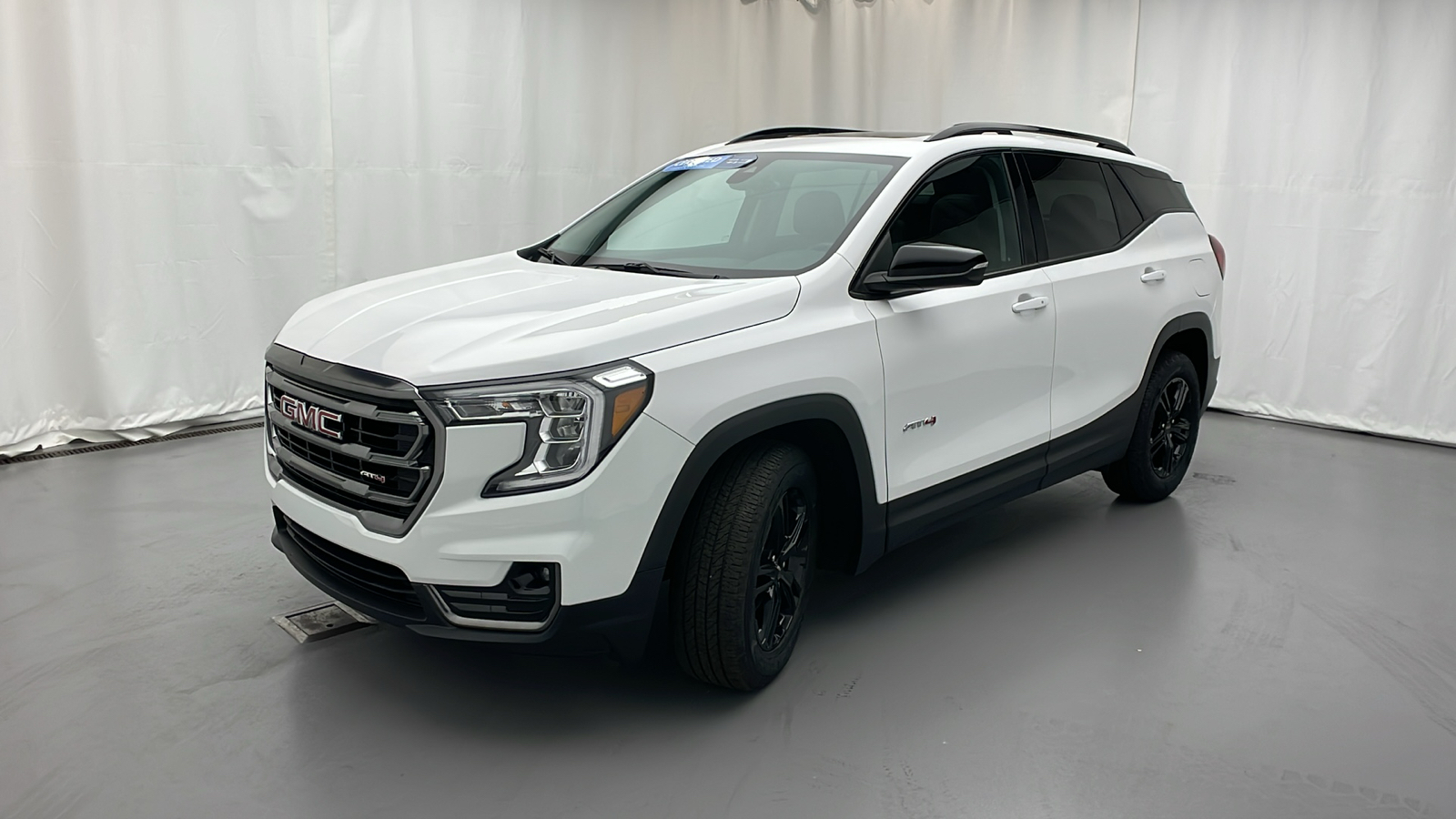 2022 GMC Terrain AT4 44