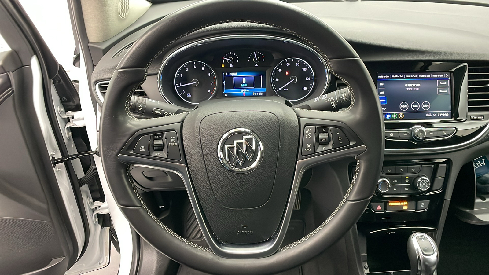 2022 Buick Encore Preferred 12