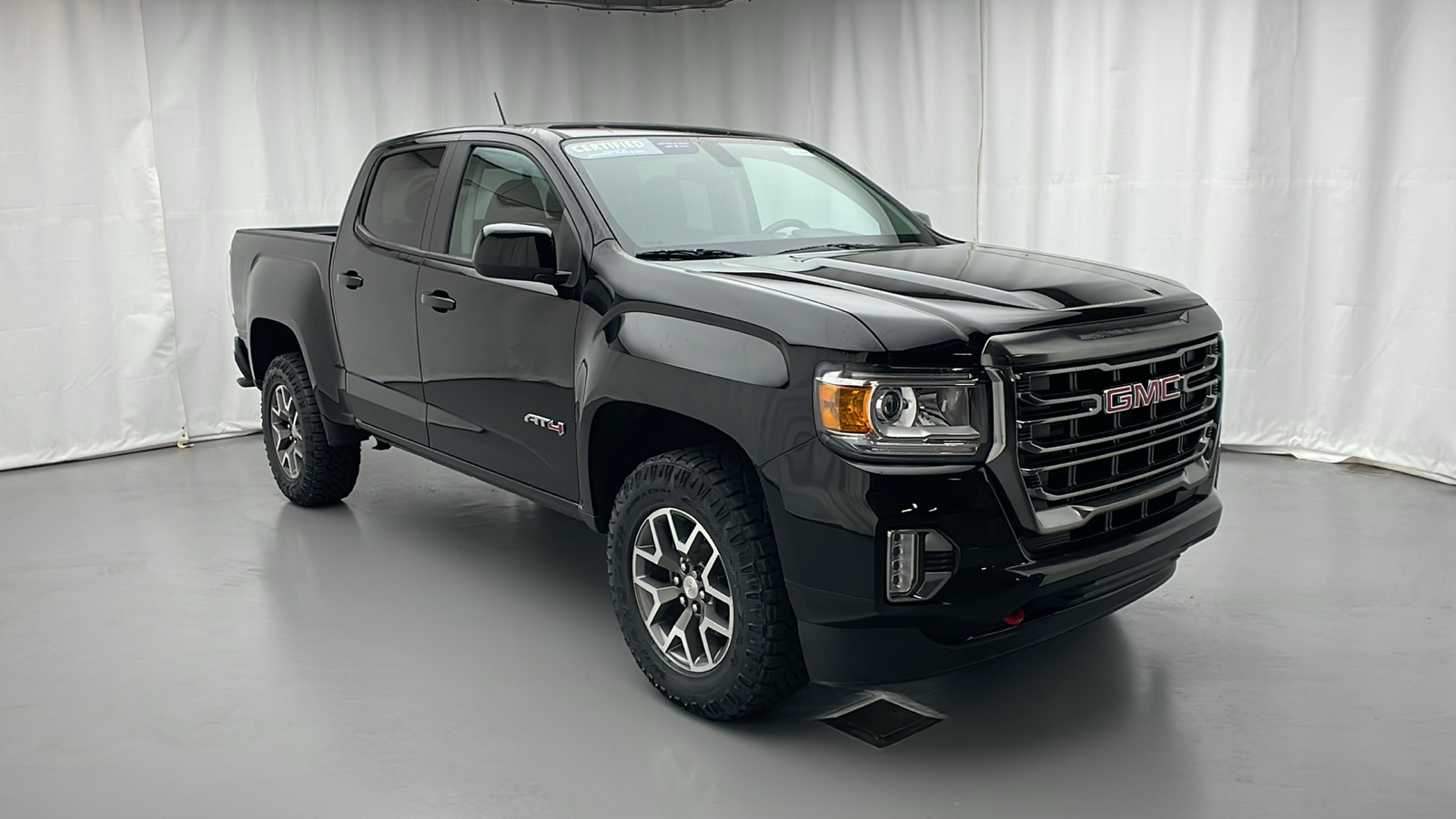 2022 GMC Canyon AT4 w/Cloth 2