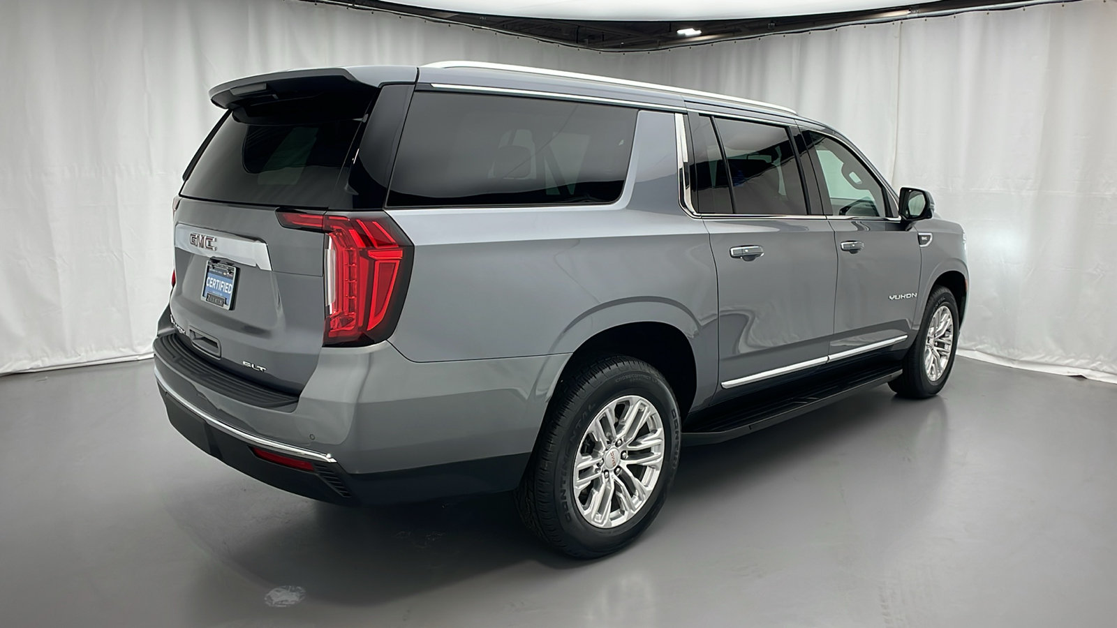 2022 GMC Yukon XL SLT 3