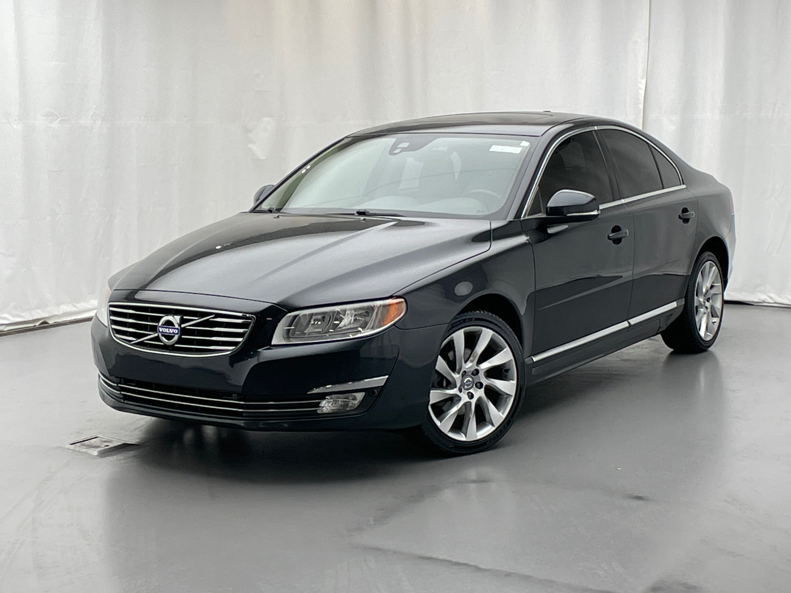 2016 Volvo S80 T5 1