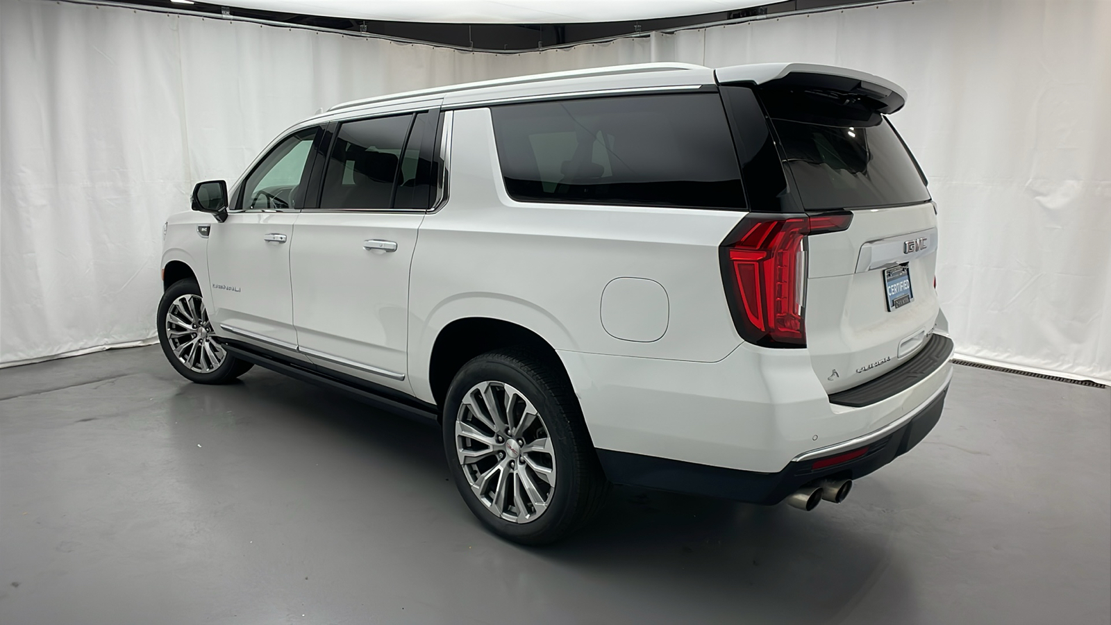 2022 GMC Yukon XL Denali 37