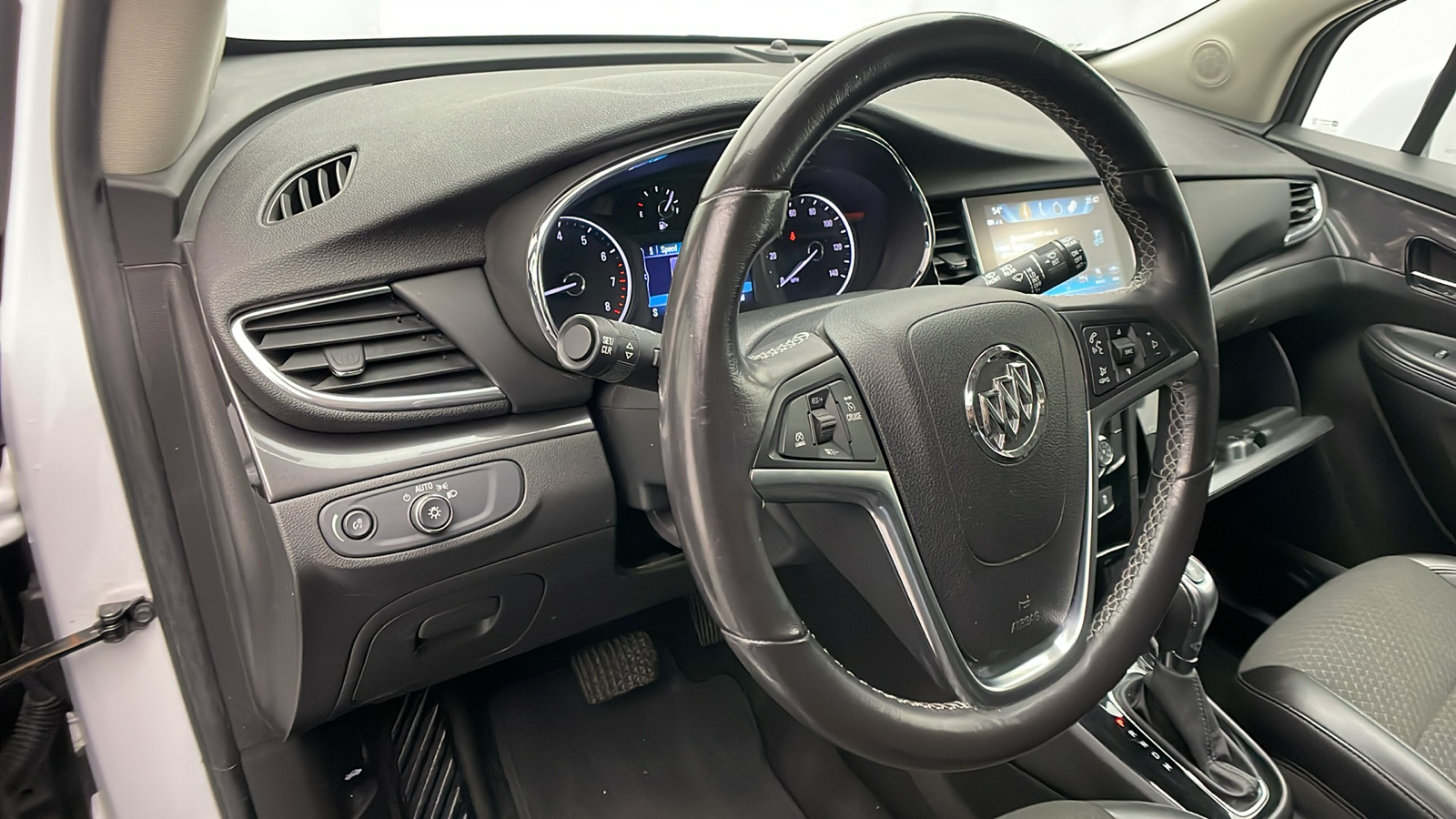 2019 Buick Encore Preferred 10