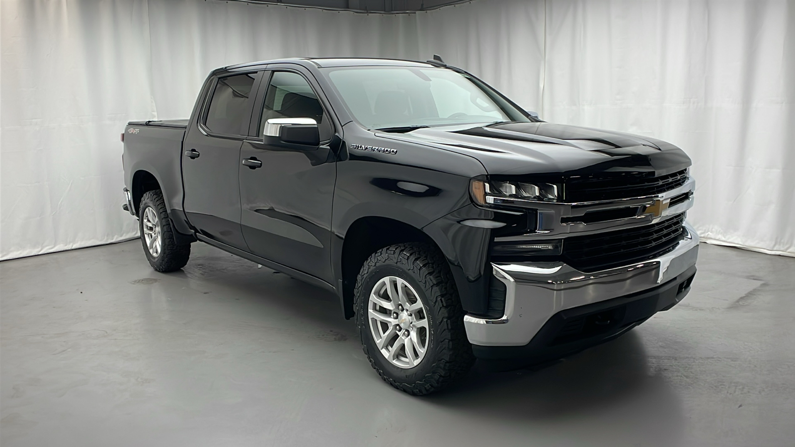 2021 Chevrolet Silverado 1500 LT 2