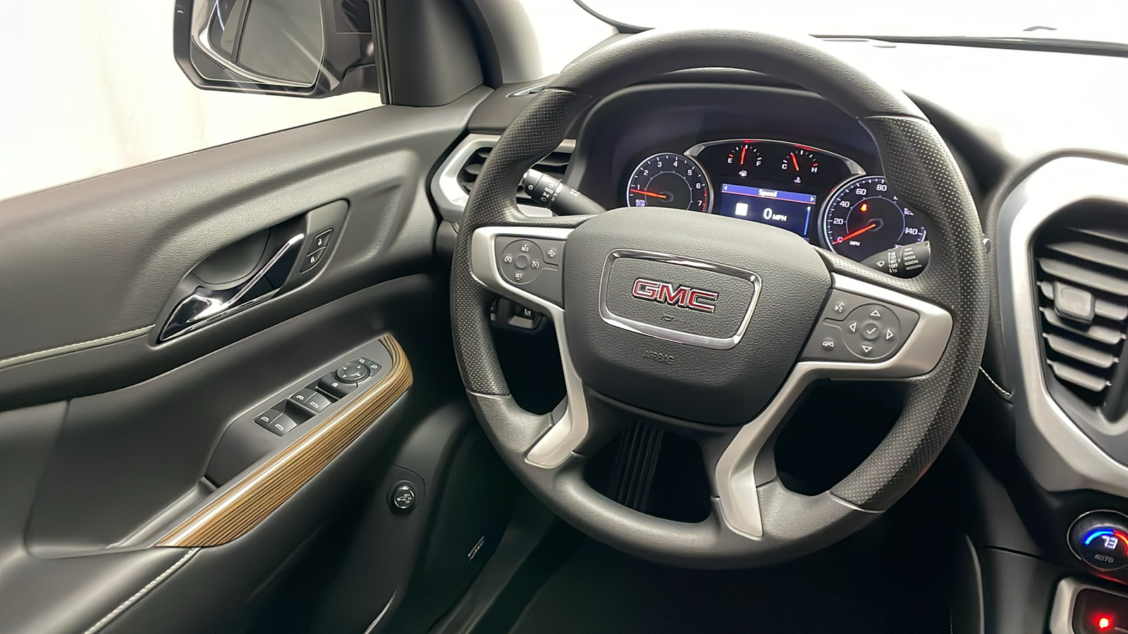 2022 GMC Acadia SLE 7