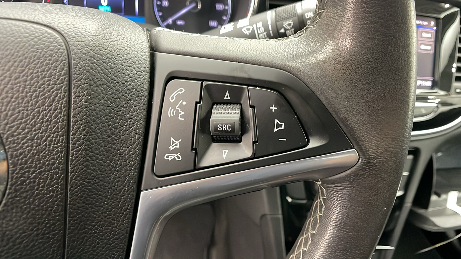 2021 Buick Encore Preferred 14