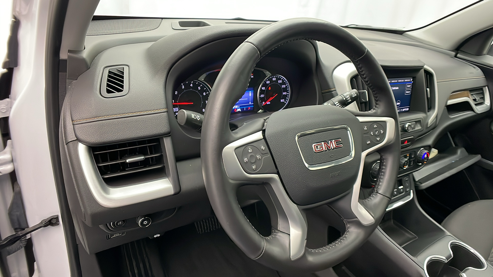 2021 GMC Terrain SLE 12