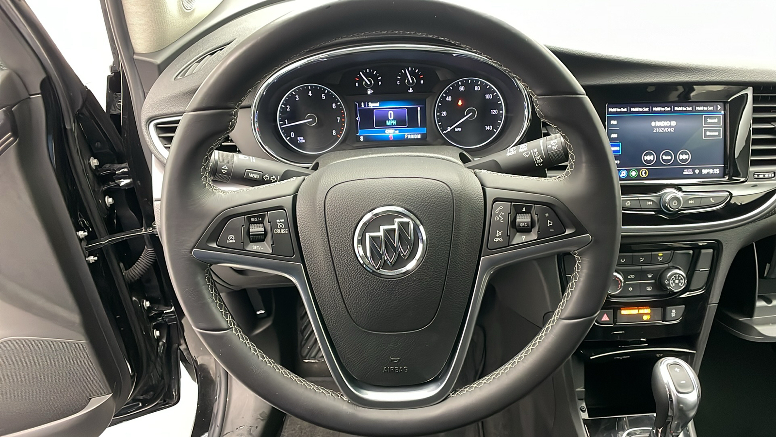 2022 Buick Encore Preferred 12