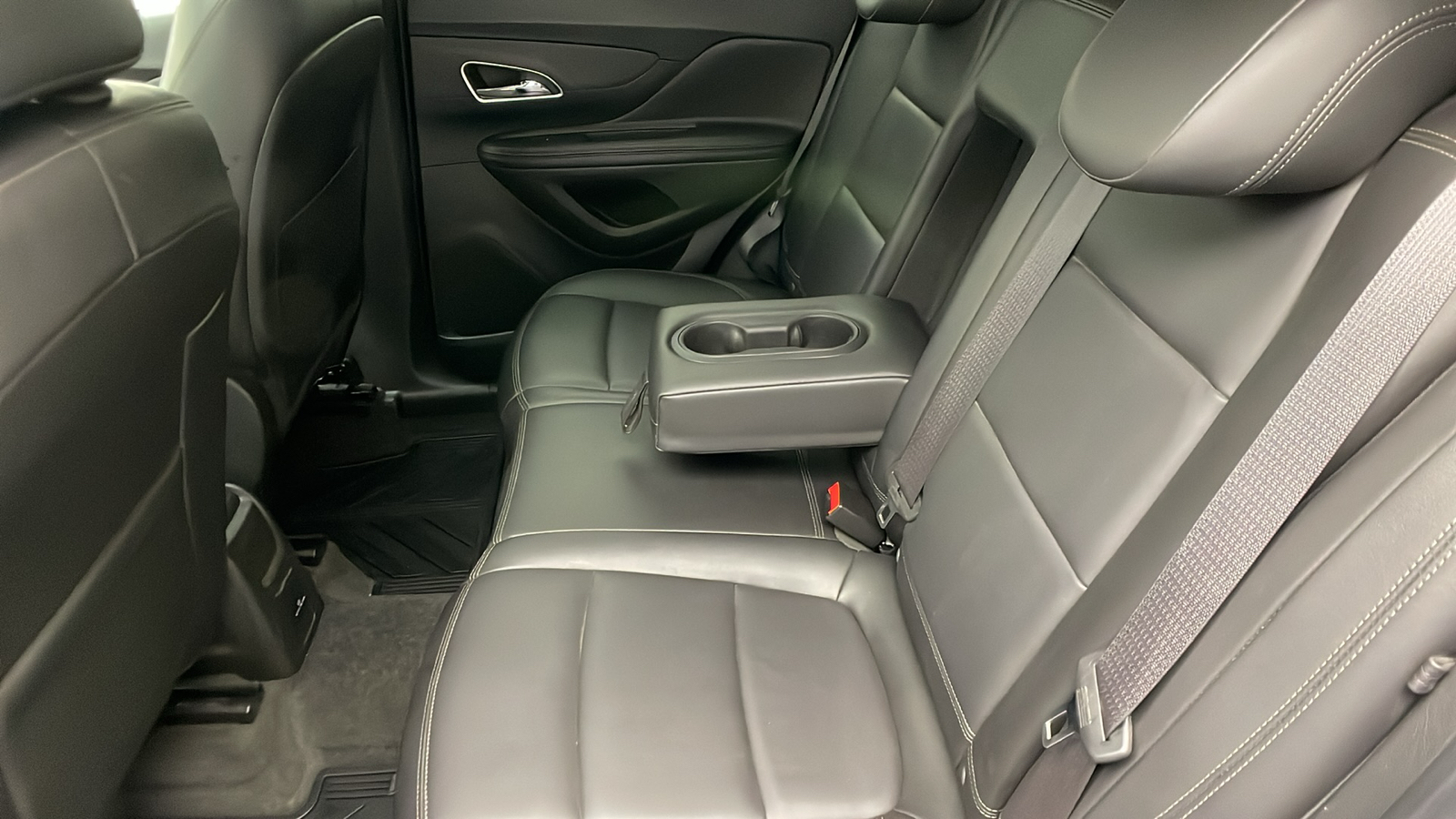 2016 Buick Encore Leather 31