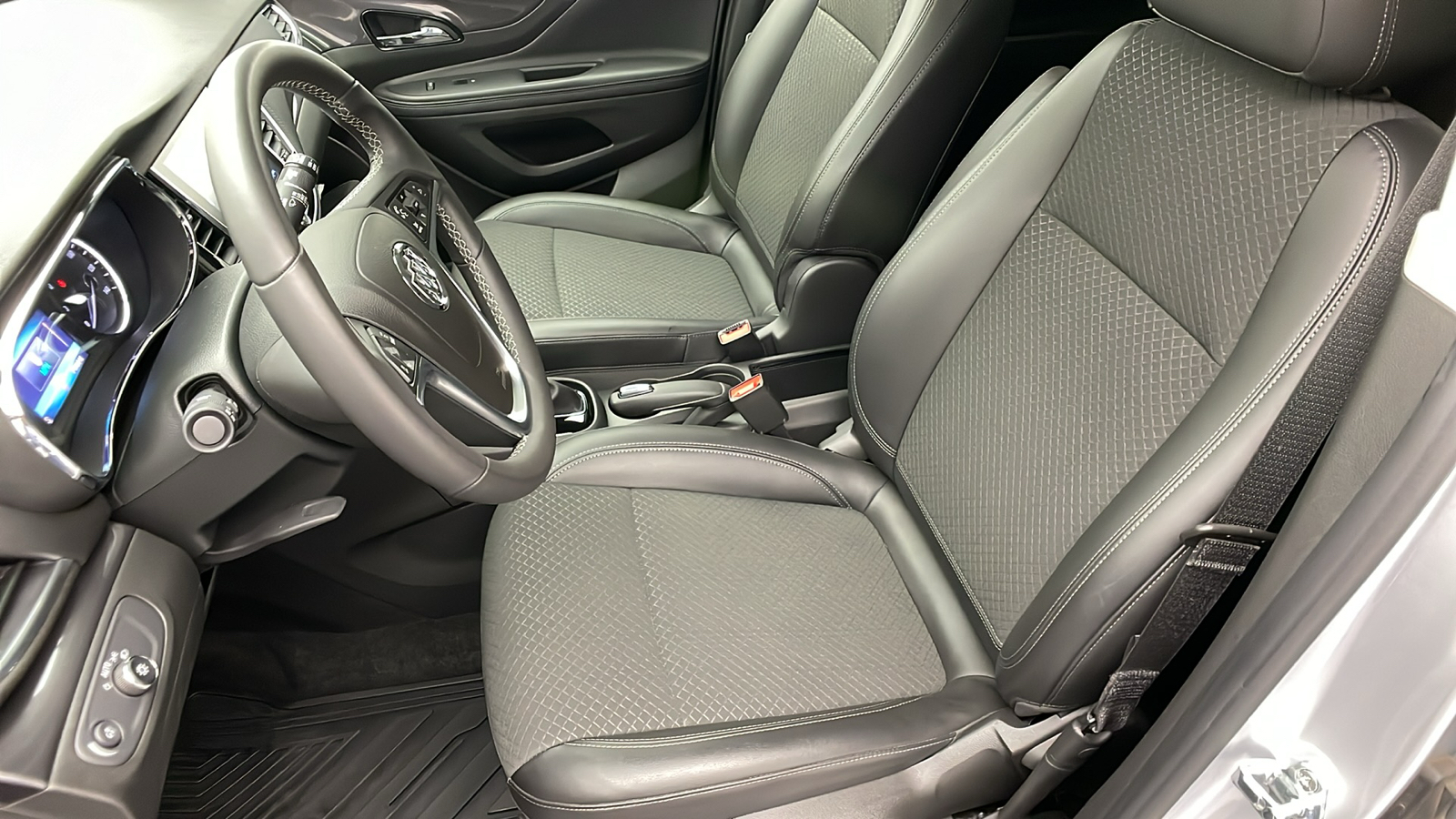 2019 Buick Encore Preferred 26