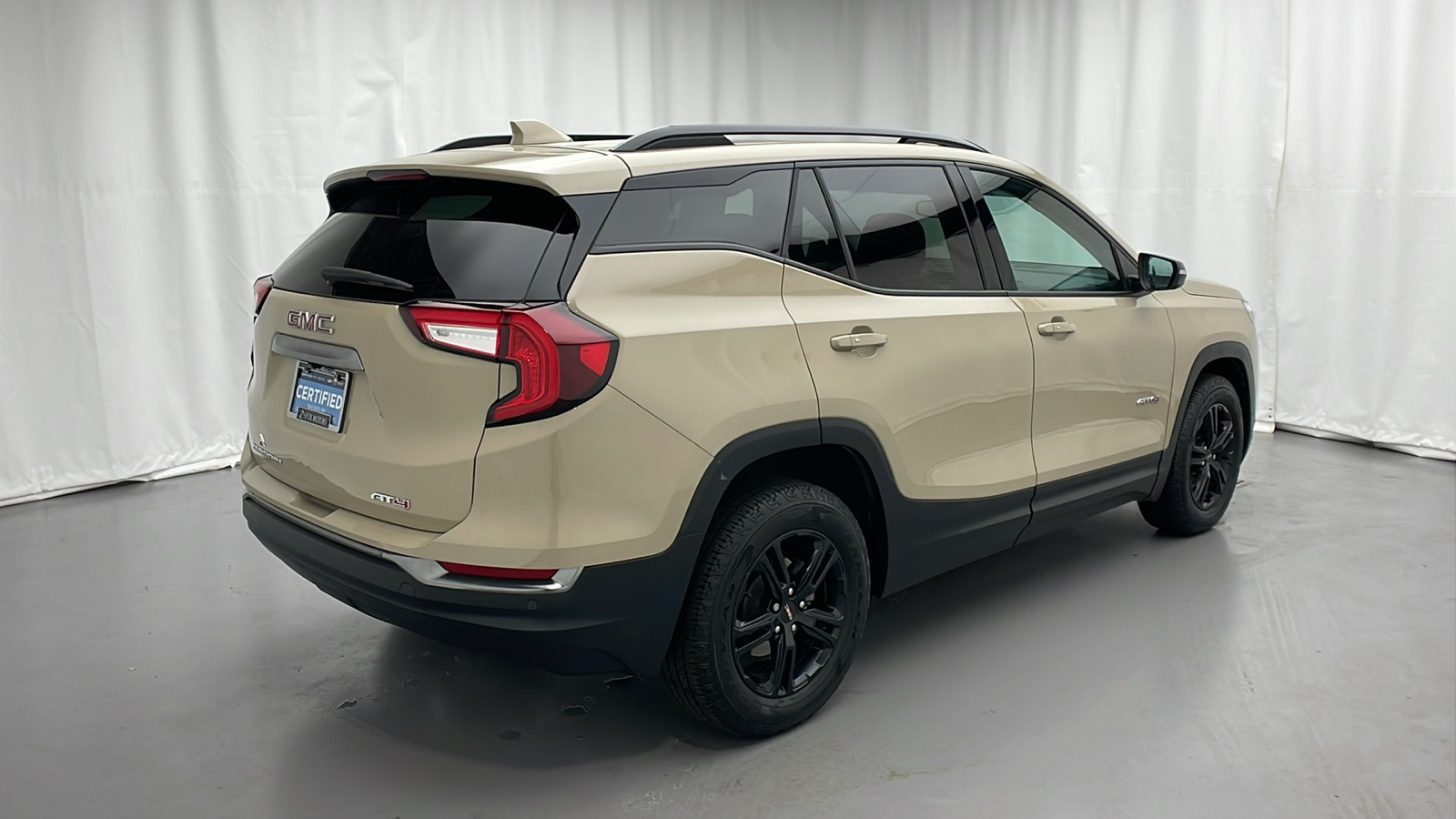 2022 GMC Terrain AT4 3