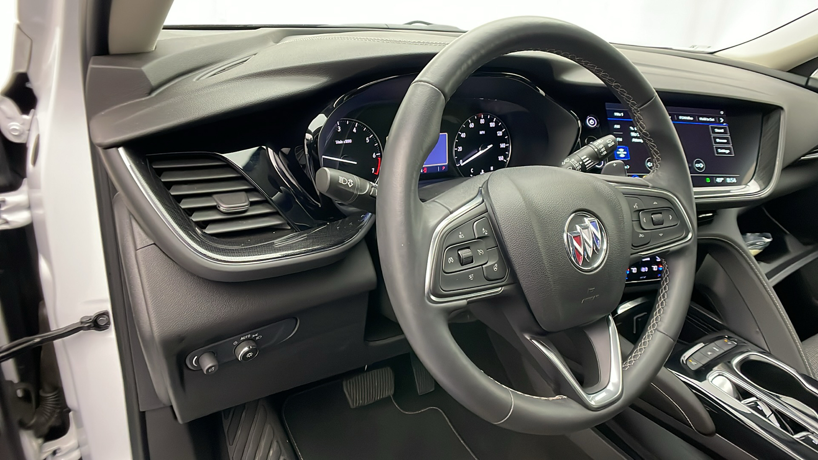 2022 Buick Envision Preferred 12