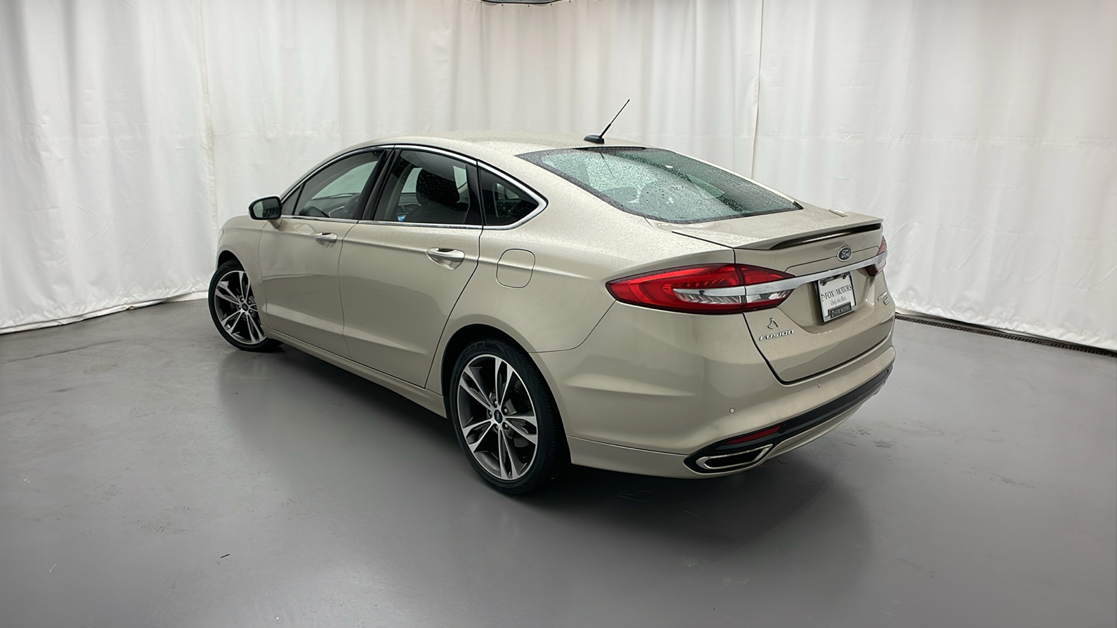 2017 Ford Fusion Titanium 34