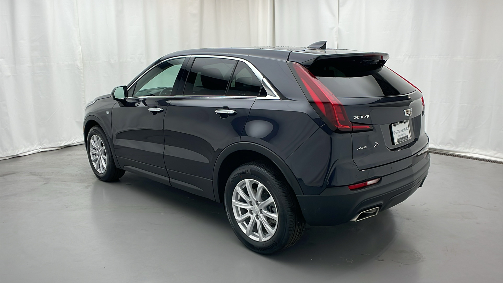 2022 Cadillac XT4 Luxury 4