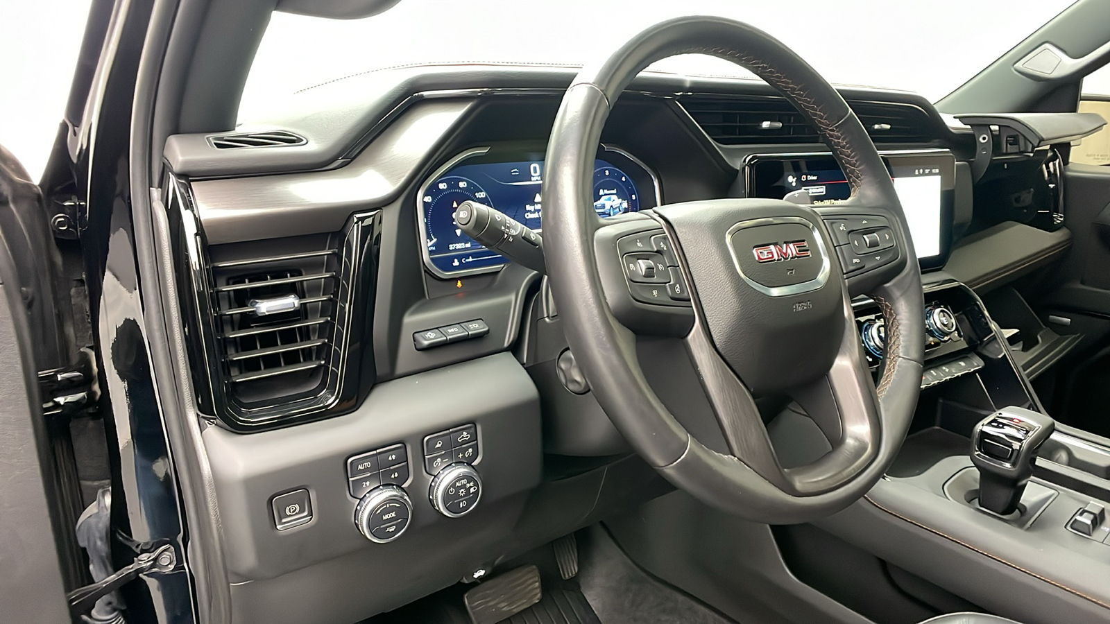 2023 GMC Sierra 1500 AT4 12