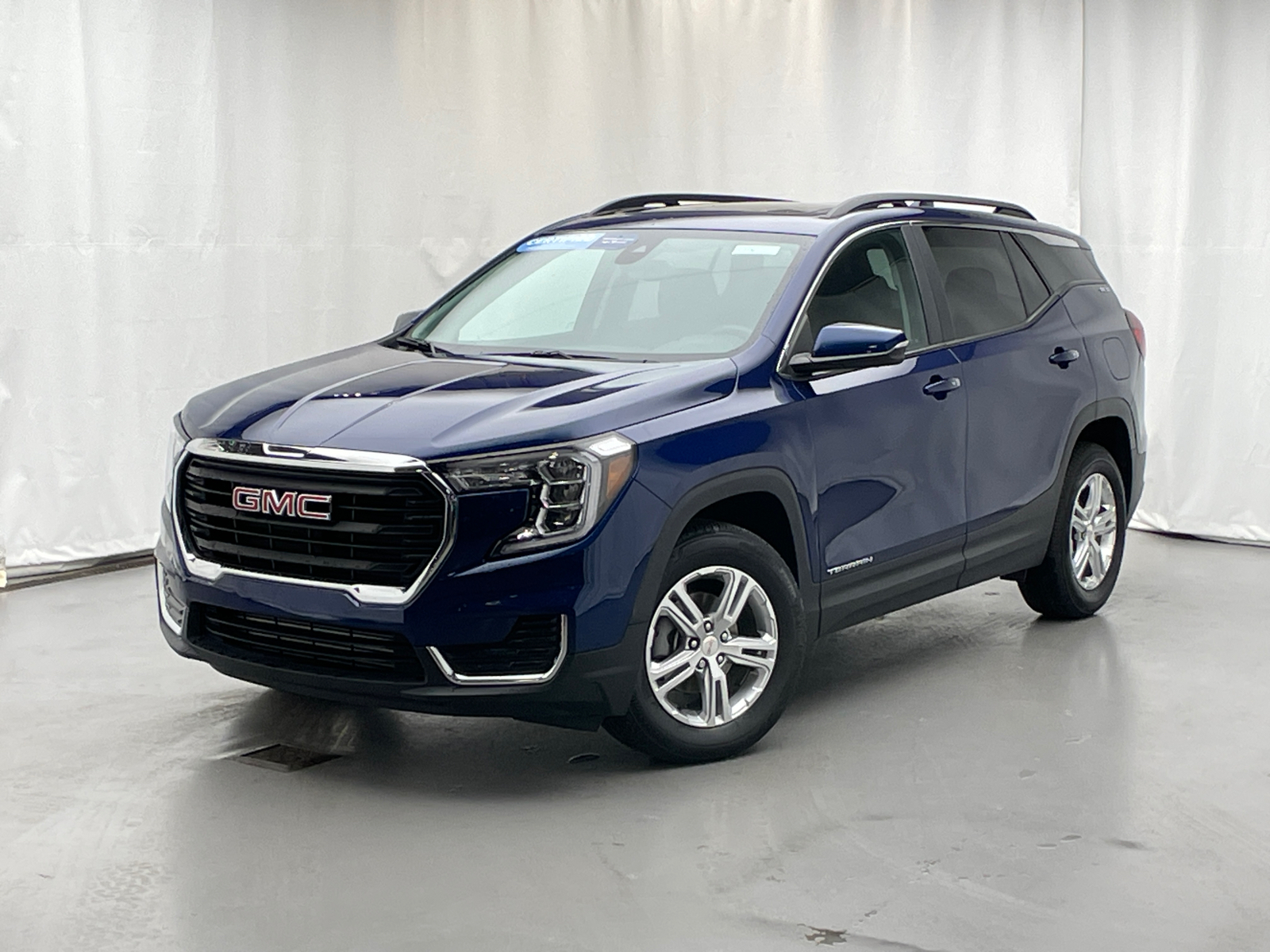 2022 GMC Terrain SLE 1