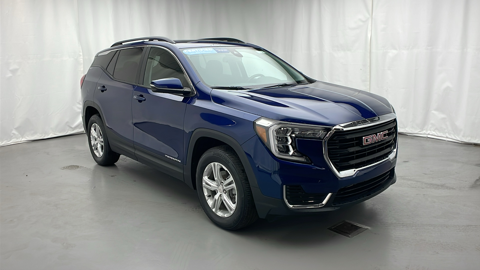 2022 GMC Terrain SLE 2