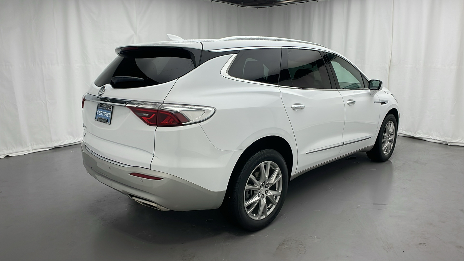 2022 Buick Enclave Essence 3