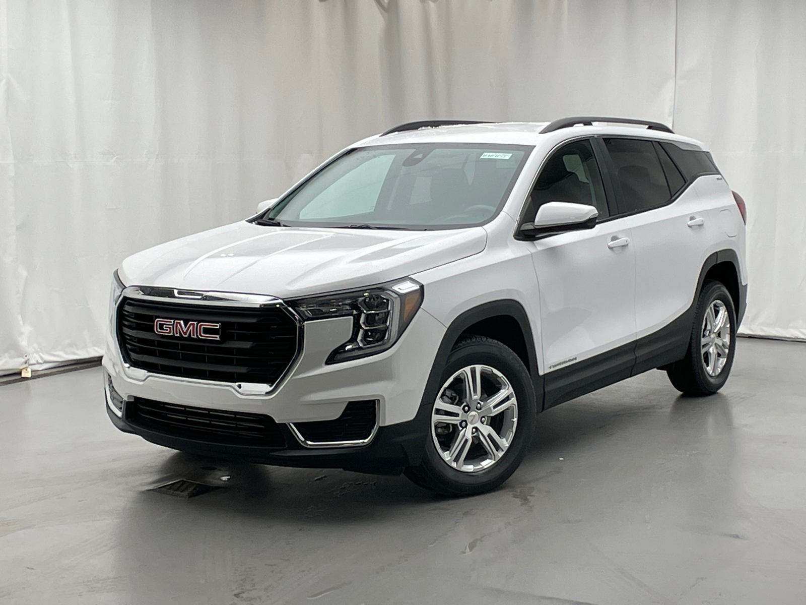 2022 GMC Terrain SLE 1