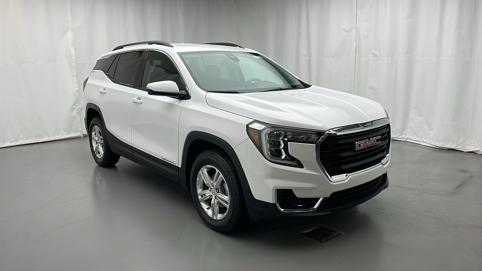 2022 GMC Terrain SLE 2