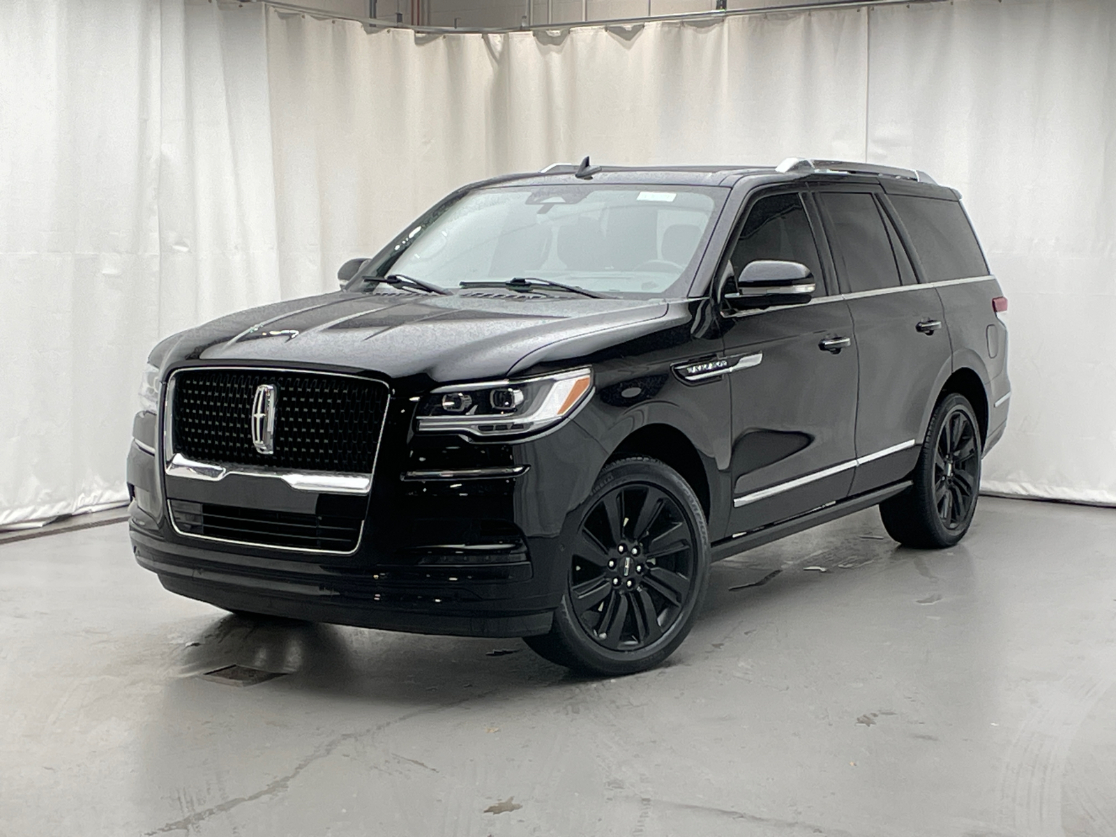 2023 Lincoln Navigator Reserve 1